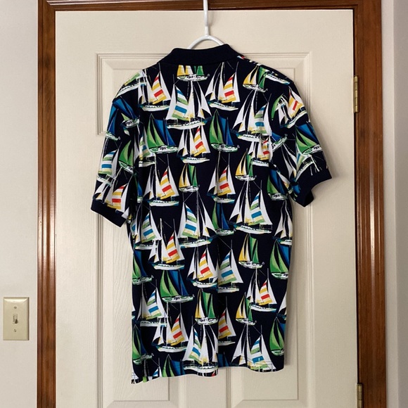 Land’s End Men’s L Polo with Sailboats - Picture 2 of 5